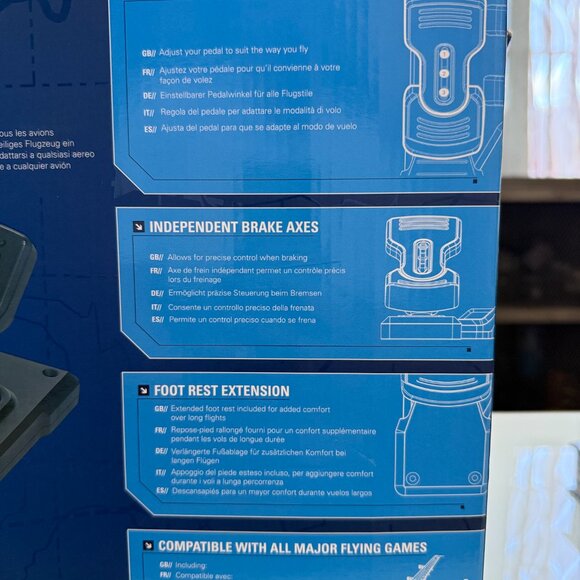 Saitek Pro Flight Rudder Pedals with toe brakes - Picture 3 of 4